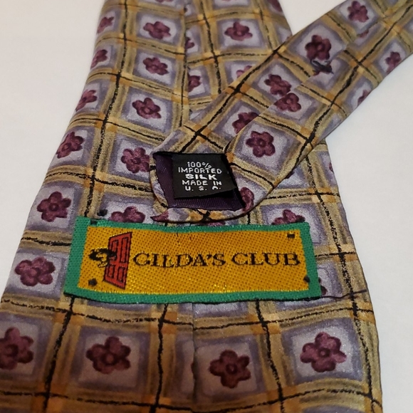 Gilda Radner Collection Men's Silk Tie - Picture 3 of 4